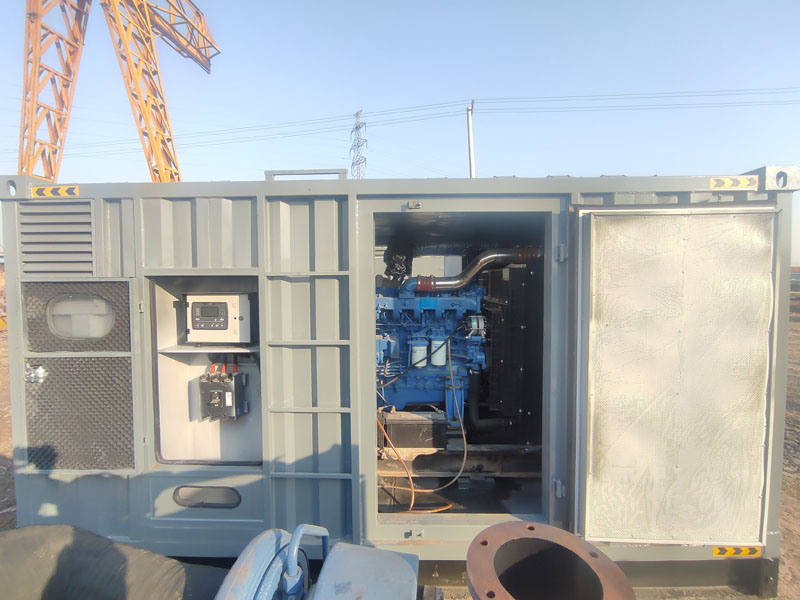 松原柴油发电机组的机油多久更换一次比较合适？